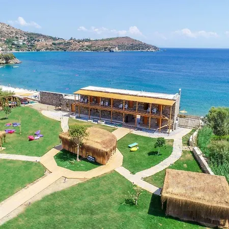 Kargilos & Otel 3*
